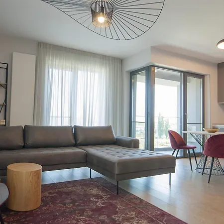 Shades Of Grey 124 - Cloud9 - Pipera - Floreasca - Barbu Vacarescu Area Bucarest