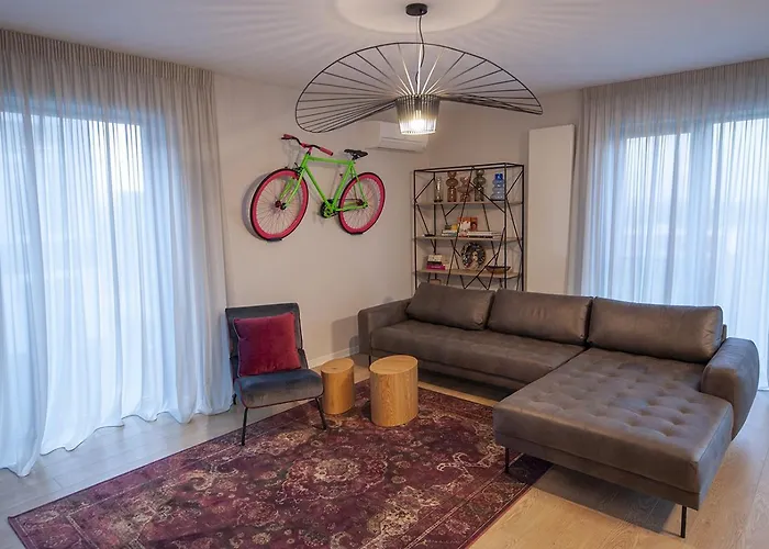 Shades Of Grey 124 - Cloud9 - Pipera - Floreasca - Barbu Vacarescu Area Apartament