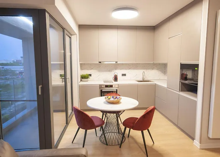 Shades Of Grey 124 - Cloud9 - Pipera - Floreasca - Barbu Vacarescu Area Apartament Bucureşti